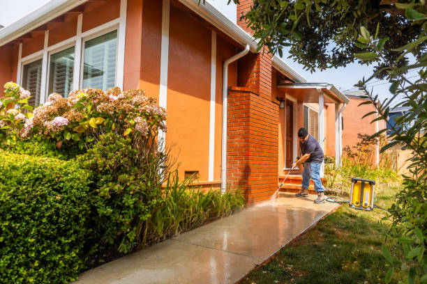 Why Choose Our Certified Pressure Washing Experts for Your Project Needs in Coleman, MI?